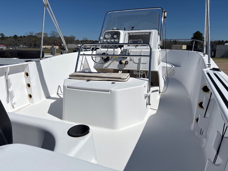 #1415-•-1999-proline-boat-image-9