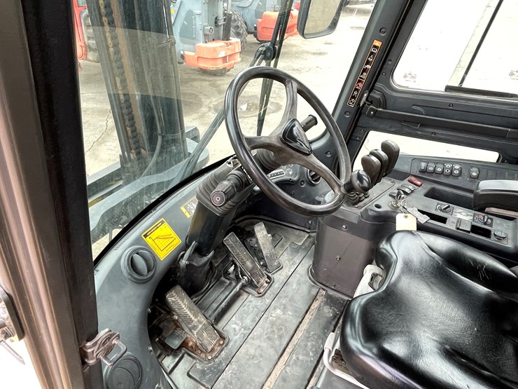 2016-hyundai-70d-9-image-37