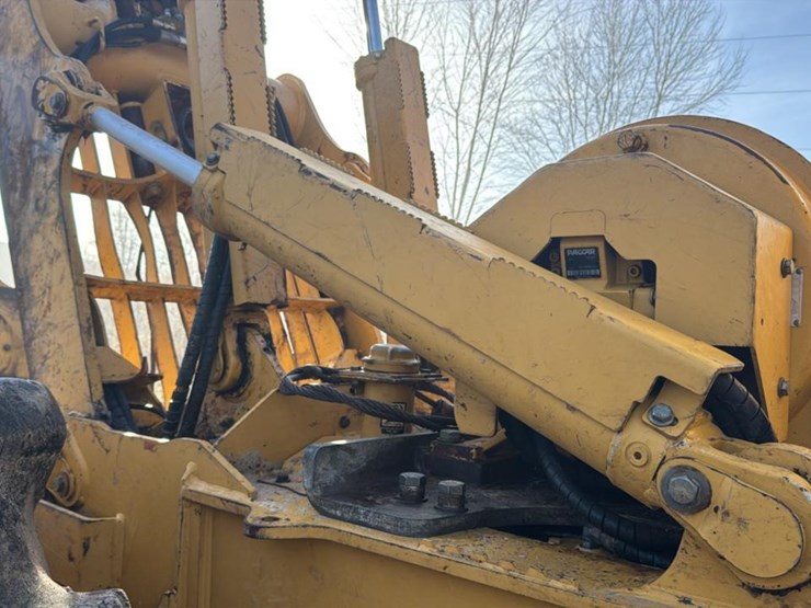 2022-tigercat-610e-image-61