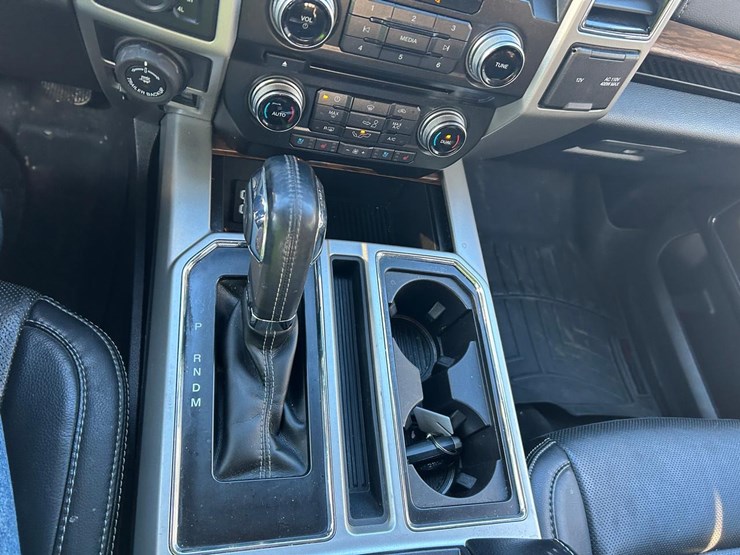 2018-ford-f150-image-31