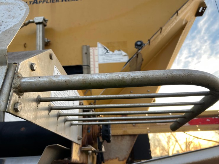 2012-ag-chem-rg1100-image-63