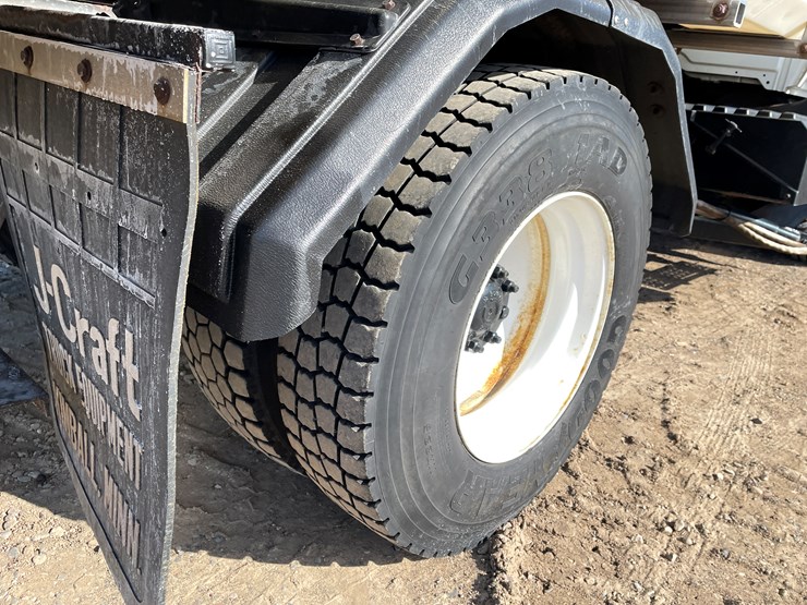 #1016-•-2007-international-plow-truck-(has-mn-title)-image-39