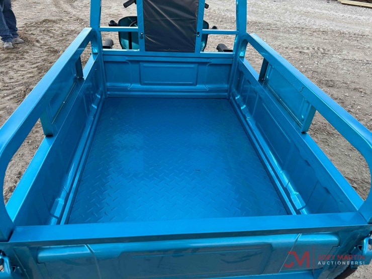 new-3-wheeled-electric-golf-cart-image-8