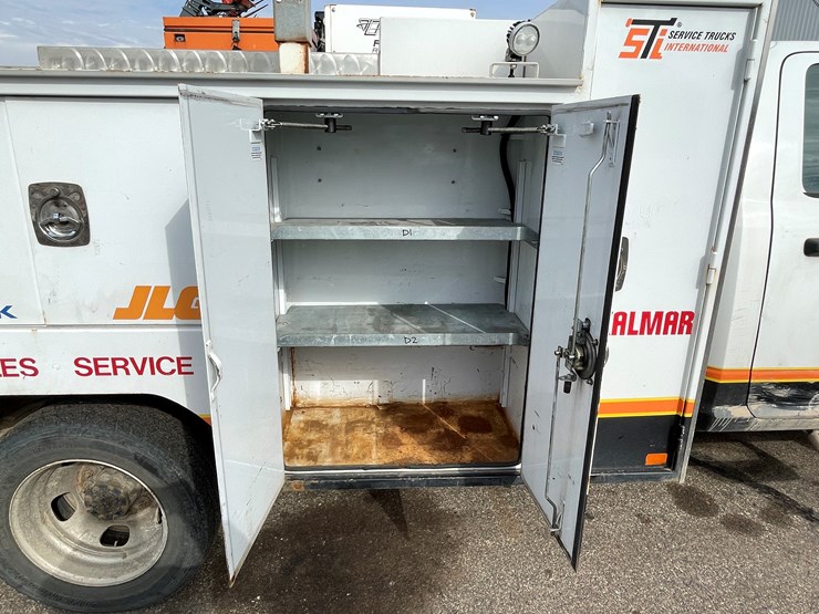 2017-dodge-ram-5500-image-52