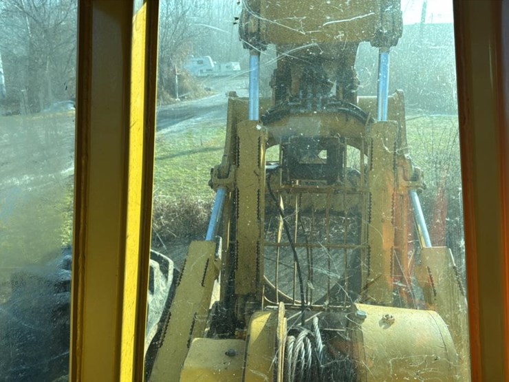 2022-tigercat-610e-image-60