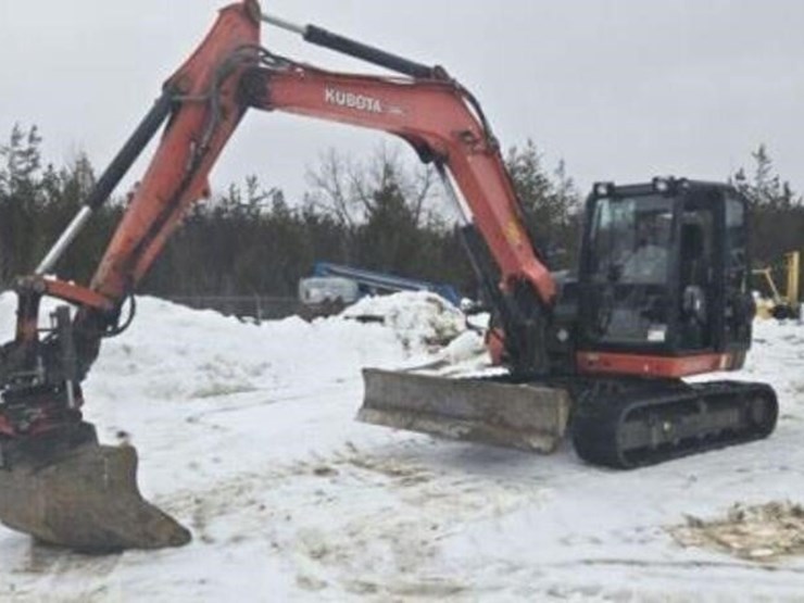 2017-kubota-kx080-4-image-1