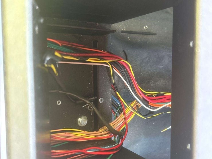 2015-ford-f150-image-24