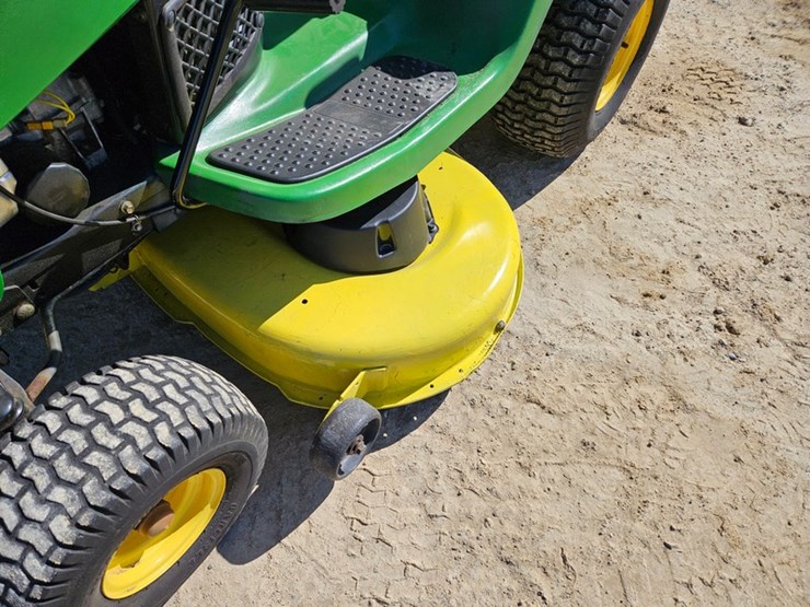 john-deere-l111-image-9