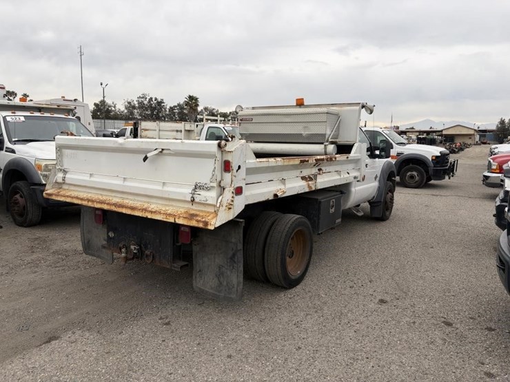 2011-ford-f450-image-3