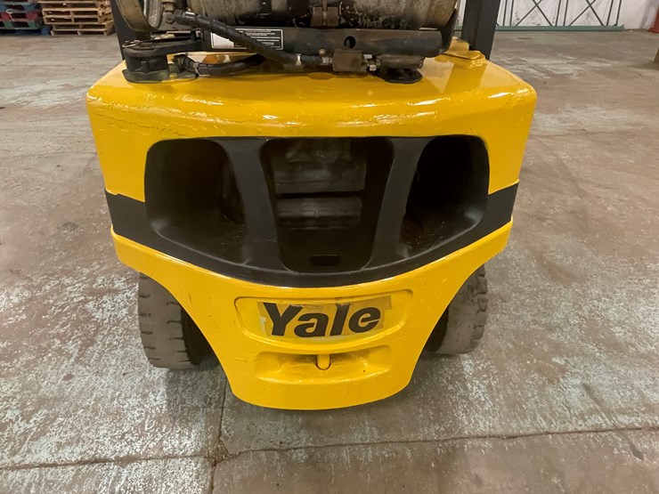 #176-•-2011-yale-propane-forklift-image-20