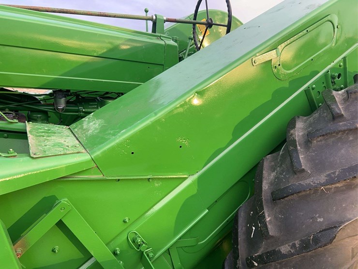 john-deere-227-image-31