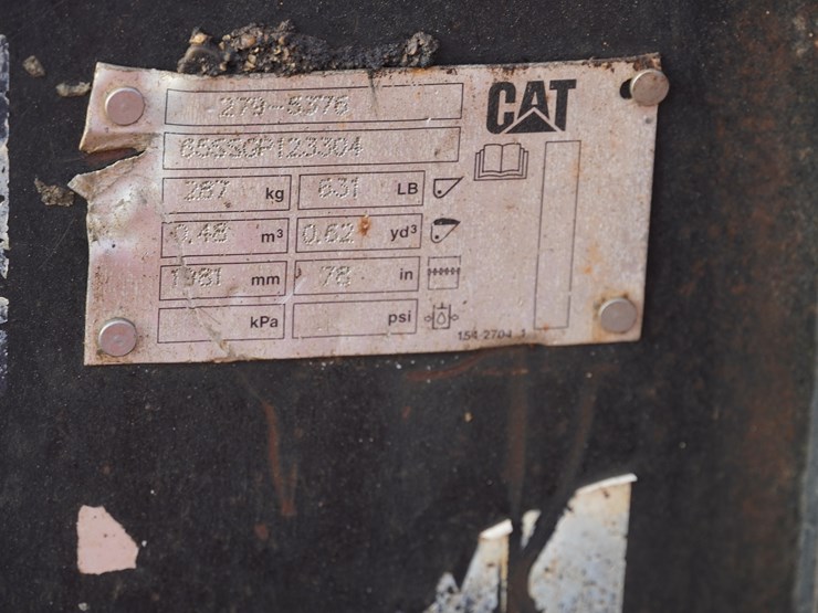 2017-kubota-3800-image-23