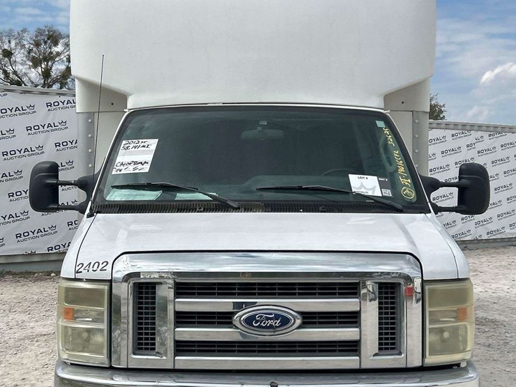 2012-ford-e450-image-68
