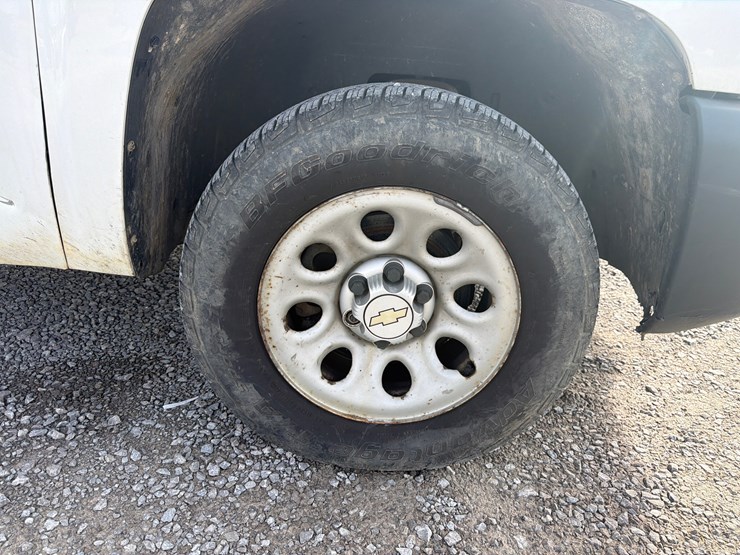 2013-chevrolet-silverado-1500-image-9