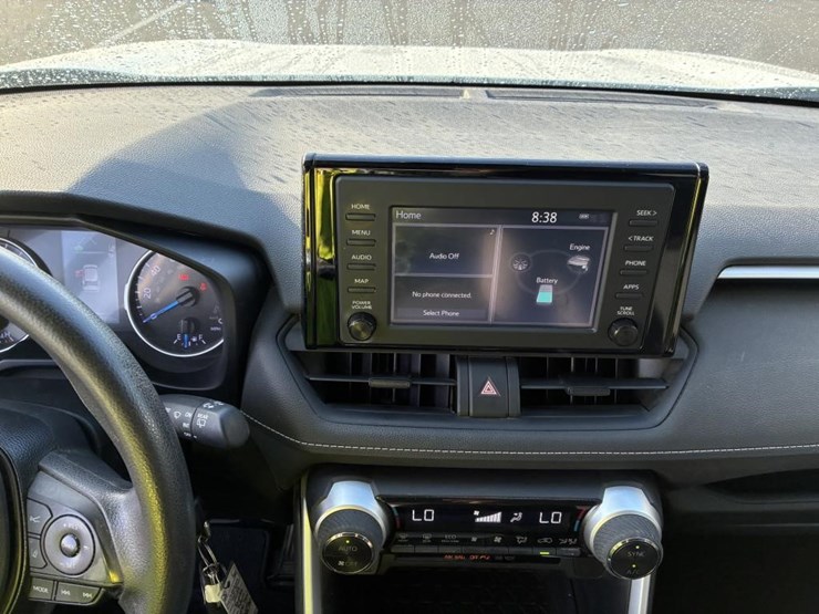 2019-toyota-rav4-image-15