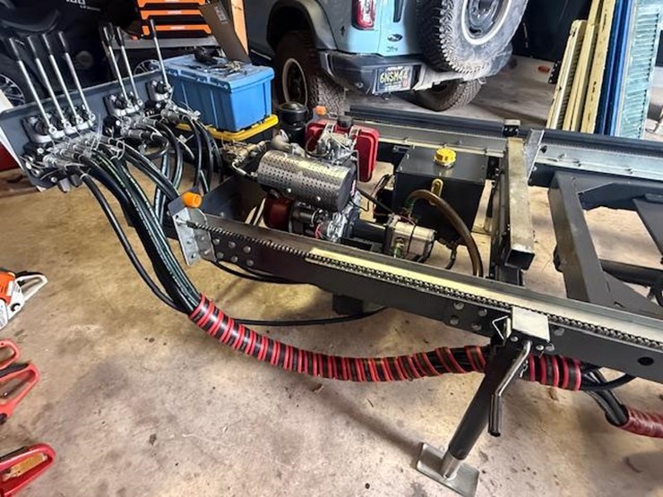 #128-•-2025-jierui-1000-hydraulic-portable-bandmill-image-8