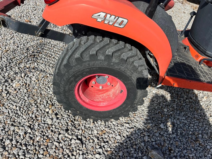 2017-white-251-image-20