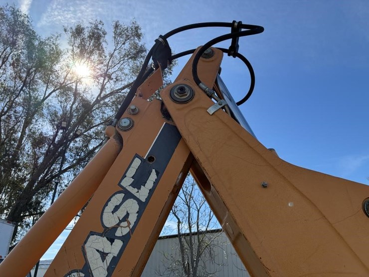 2007-case-580sm-image-17