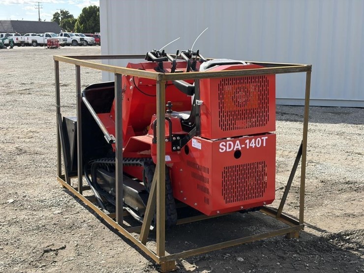 2026-agt-sda-140t-crawler-loader-image-4