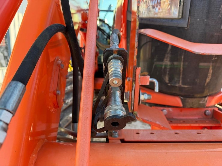 2018-kubota-l4060-image-9