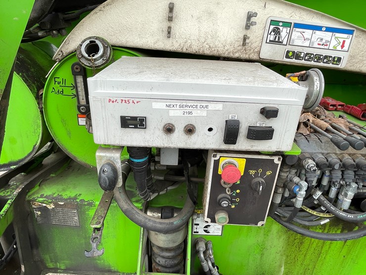 #4221-•-nifty-sd64-4x4x4-telescopic-boom-lift-image-34