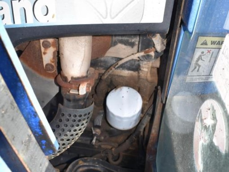 new-holland-820tl-image-17