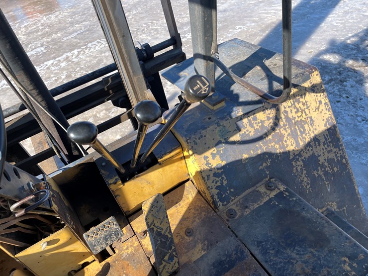 #1011-•-eagle-picher-forklift-image-22