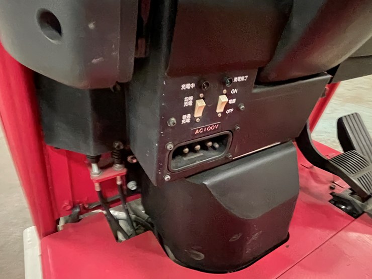 #183-•-toyota-7-runner-electric-forklift-image-17