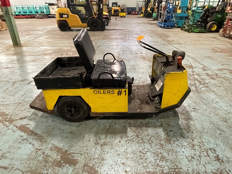 #192-•-textron-e-z-go-electric-warehouse-vehicle-image-4