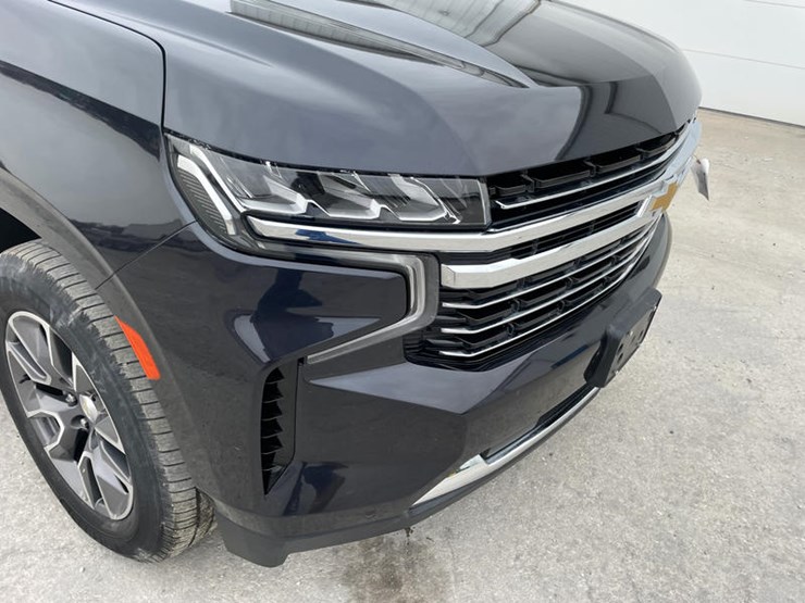 2023-chevrolet-tahoe-image-15