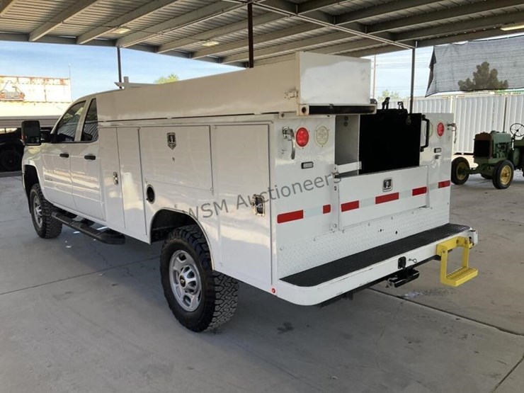 2019-chevrolet-silverado-2500hd-image-5