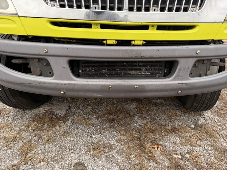 2012-international-durastar-4300-image-16