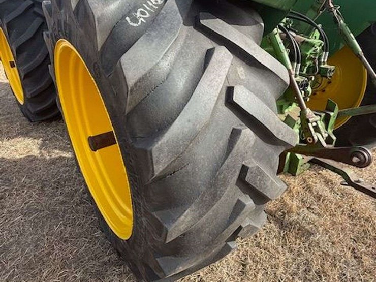 1974-john-deere-7520-image-32