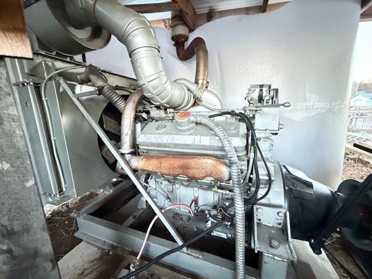 #139-•-425/450-v8-detroit-diesel-92-series-power-unit-image-1