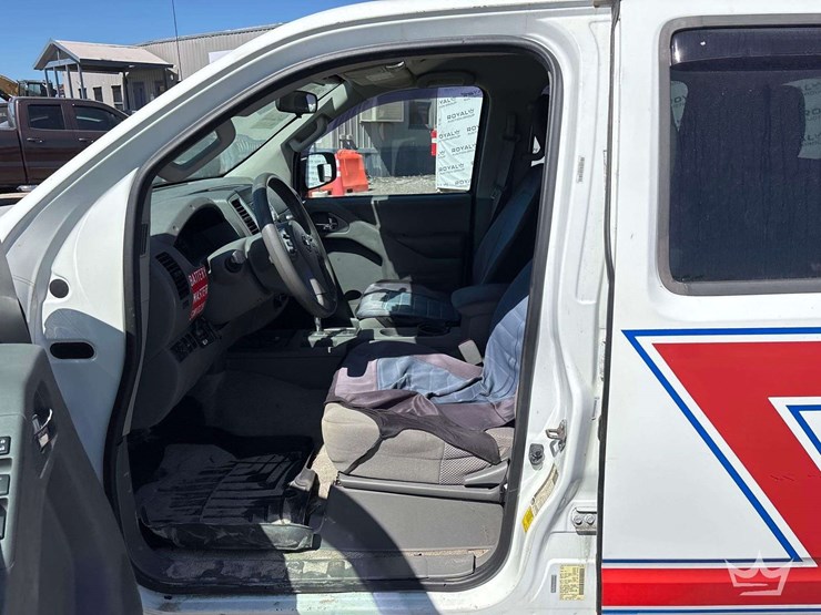 2015-nissan-frontier-image-20