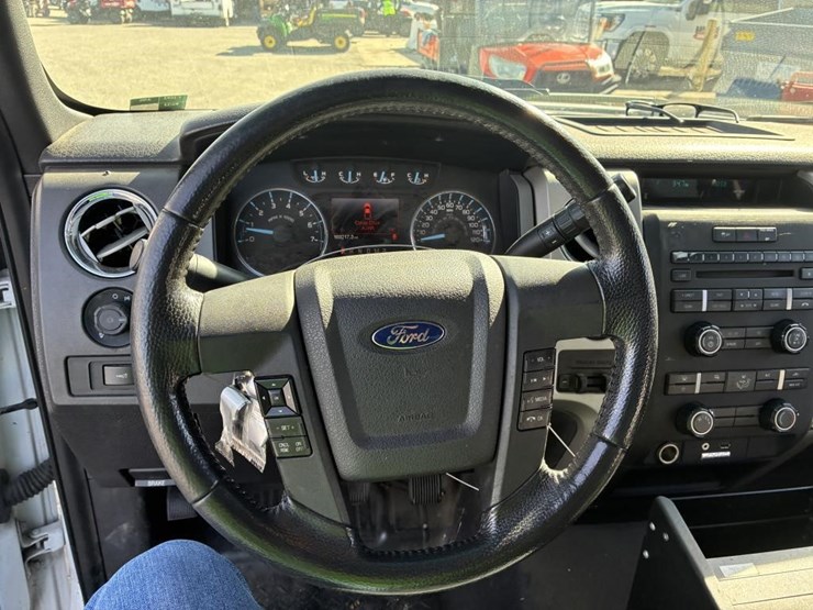 2011-ford-f150-image-13