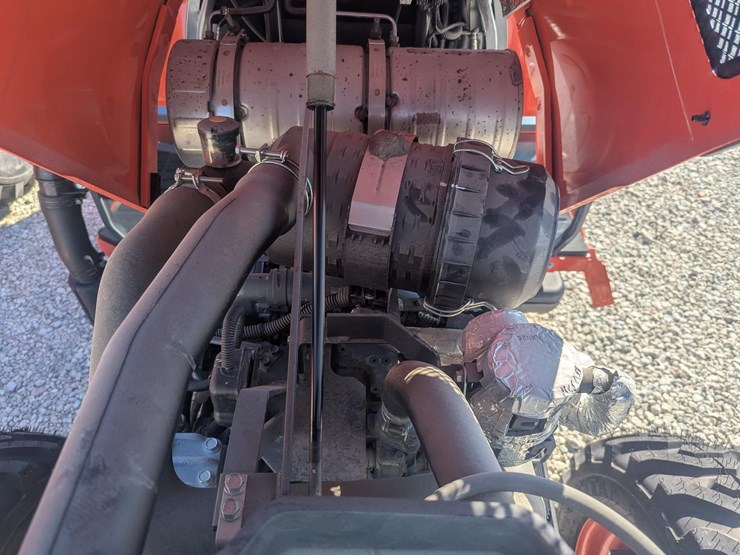 2023-kubota-l6060hst-image-11