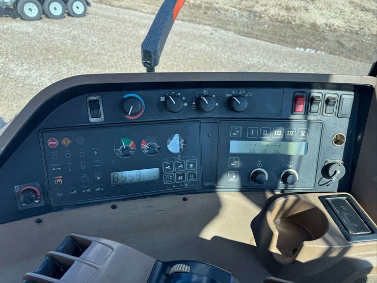 1998-john-deere-8100-image-42