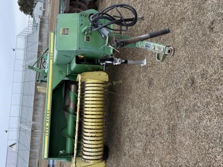john-deere-327-image-2