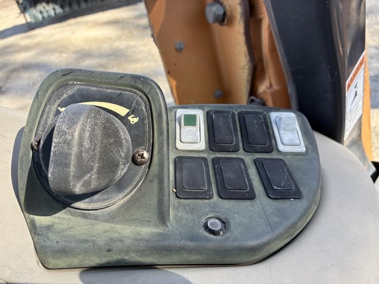 2007-case-580sm-image-27