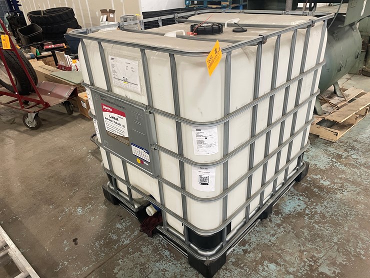 #7654-•-250-gallon-poly-caged-tote-image-1