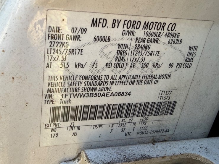 2010-ford-f350-image-18