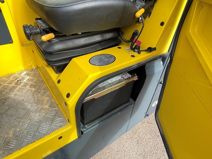 #119-•-2021-combilift-combi-rt-rough-terrain-8,000-lbs.-forklift-(demo)-image-60