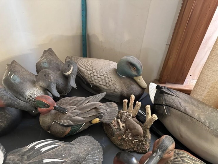 vintage-wooden-ducks-&-displays-image-5