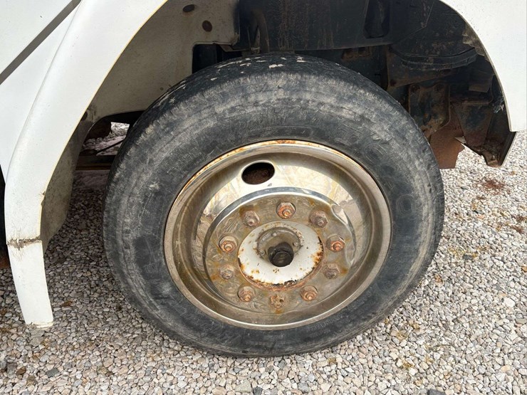 1996-freightliner-dump-truck-image-9