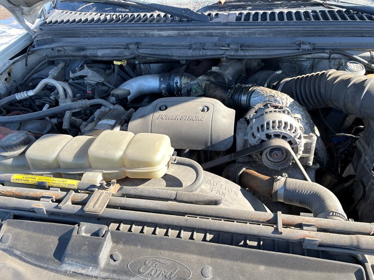 1999-ford-f550-image-23