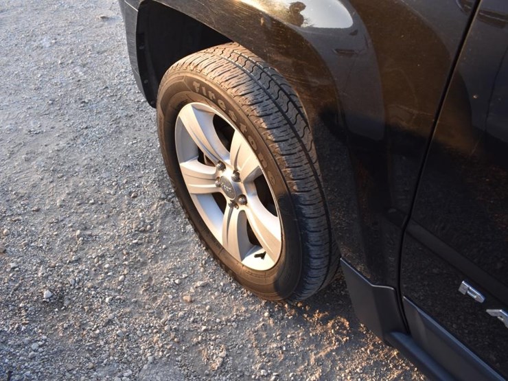 2016-jeep-patriot-image-9