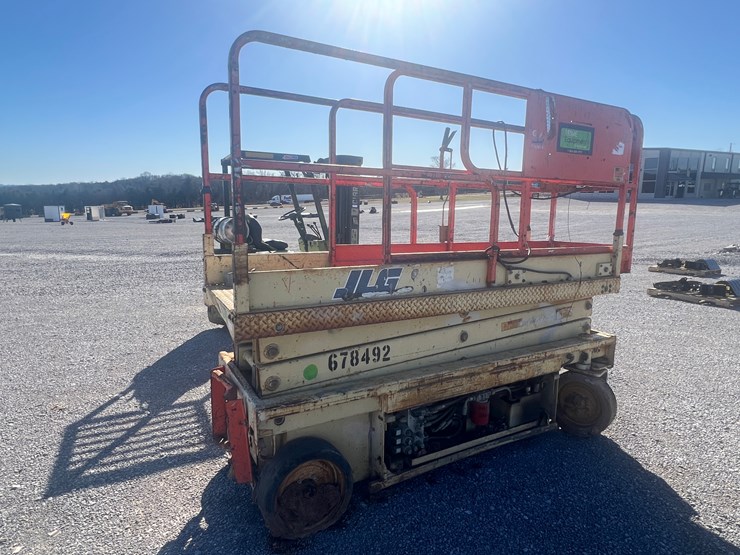 1997-jlg-2033e-image-3