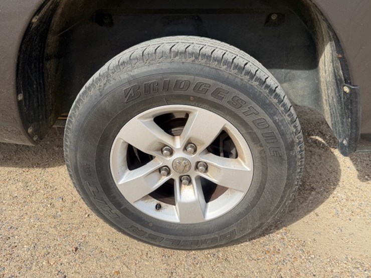 2014-dodge-ram-1500-image-14