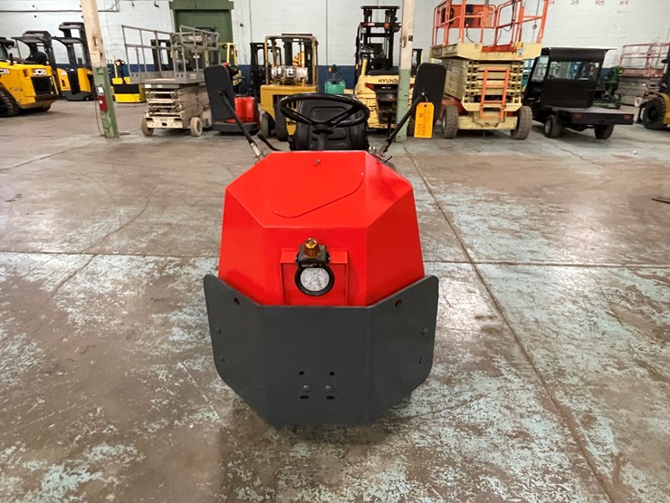 #190-•-2017-taylor-dunn-huskey-ii-electric-warehouse-vehicle-image-2